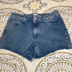 Universal Thread Vintage Midi Acid Wash Jean Shorts Cut Off Size 10/30